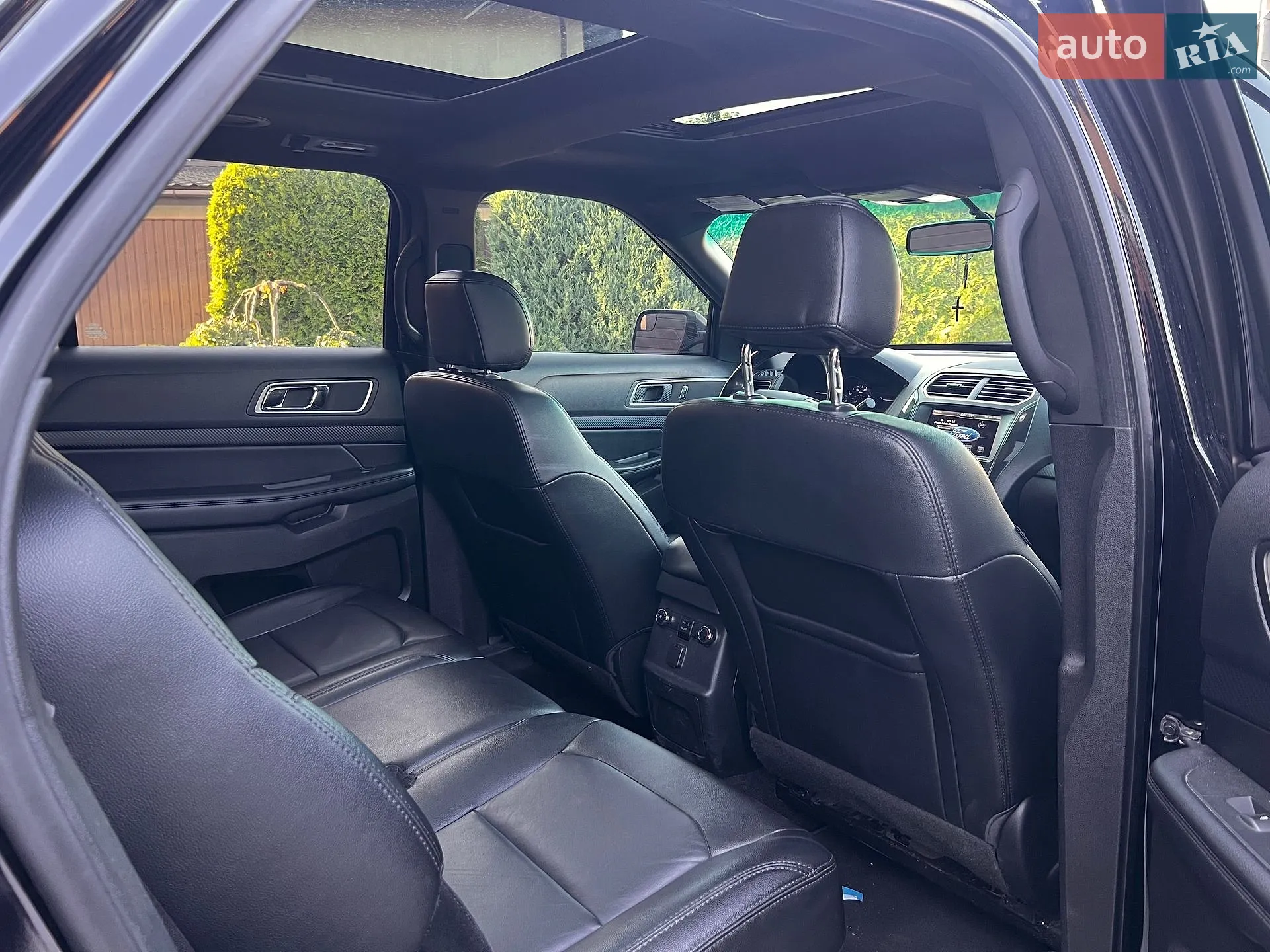 2016 Ford Explorer - мініатюра 21