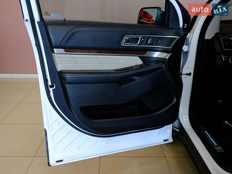 Внедорожник / Кроссовер Ford Explorer 2017 в Одессе