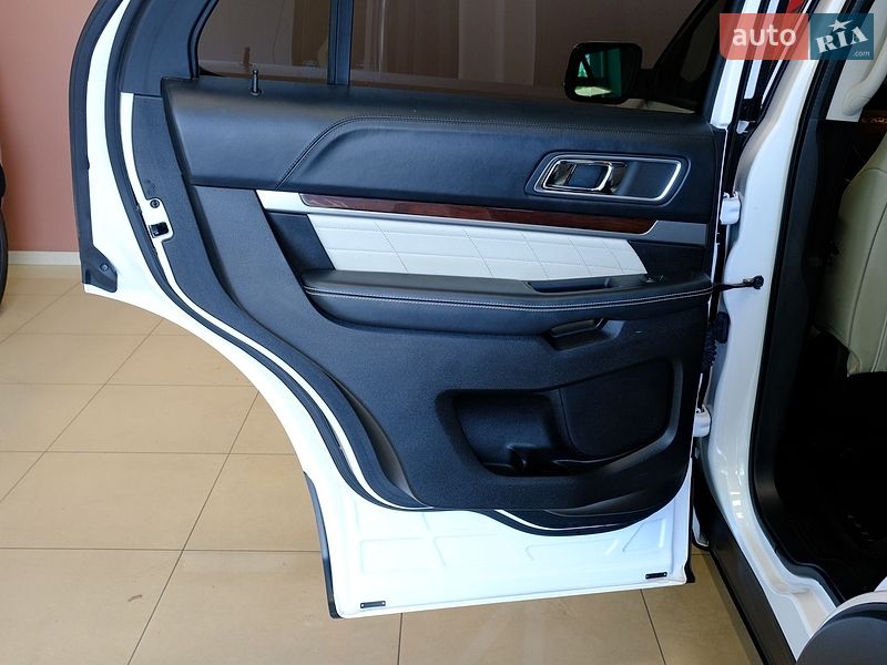Внедорожник / Кроссовер Ford Explorer 2017 в Одессе