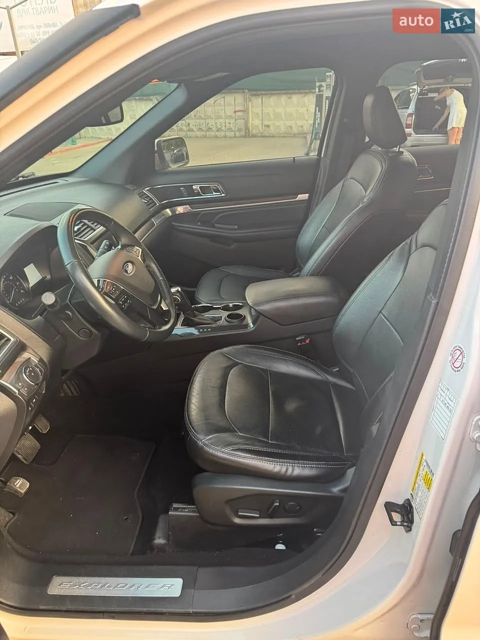 2019 Ford Explorer - мініатюра 2
