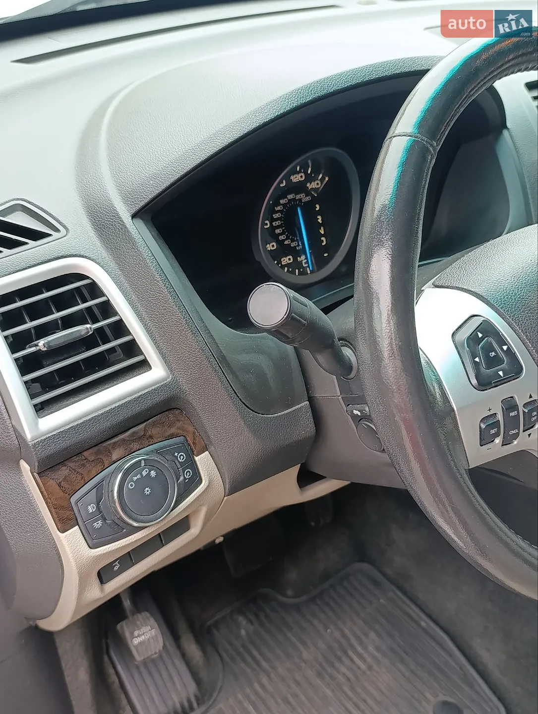 2012 Ford Explorer - мініатюра 42