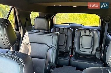 Позашляховик / Кросовер Ford Explorer 2015 в Києві