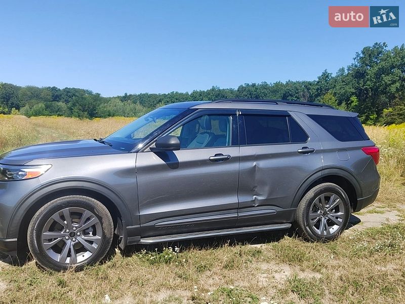 Внедорожник / Кроссовер Ford Explorer 2021 в Киеве