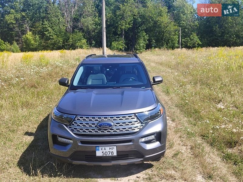 Ford Explorer 2021