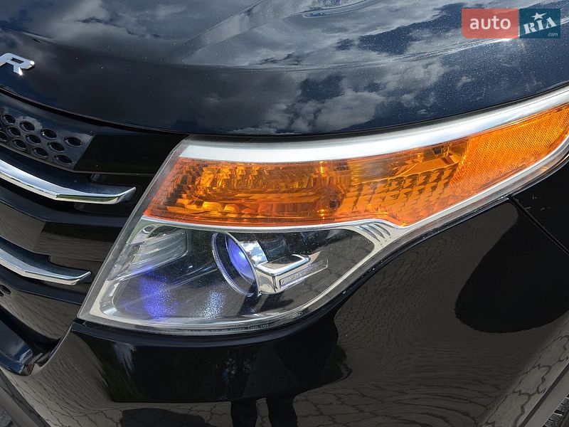 Позашляховик / Кросовер Ford Explorer 2013 в Павлограді