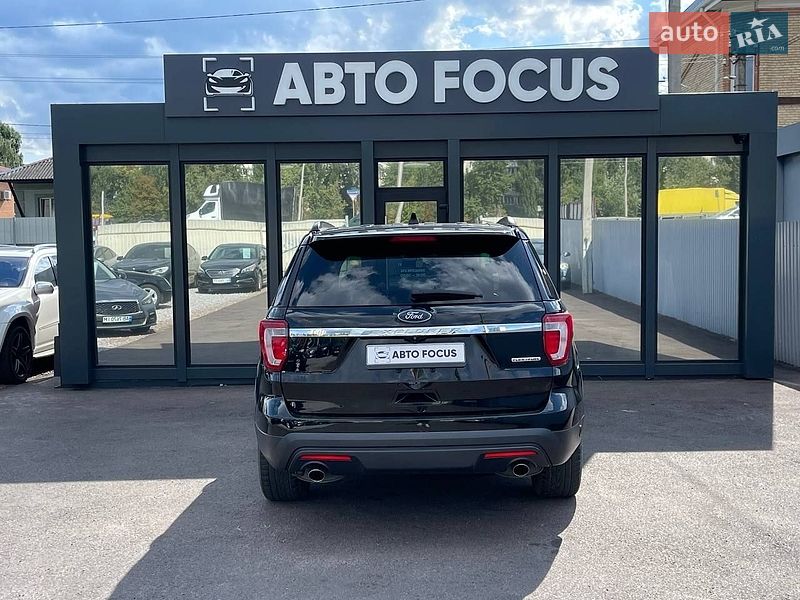 Позашляховик / Кросовер Ford Explorer 2015 в Києві