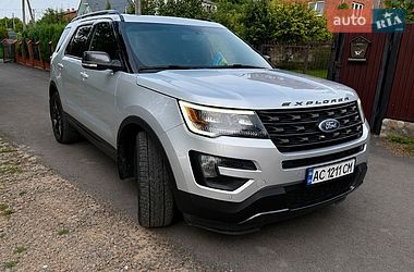 Позашляховик / Кросовер Ford Explorer 2017 в Володимирі фото 3 Позашляховик / Кросовер Ford Explorer 2017 в Володимирі