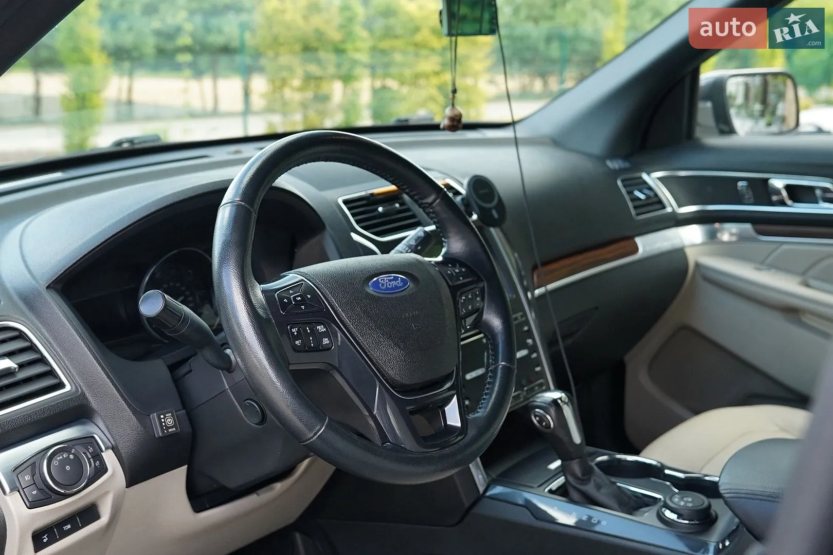2018 Ford Explorer - мініатюра 15