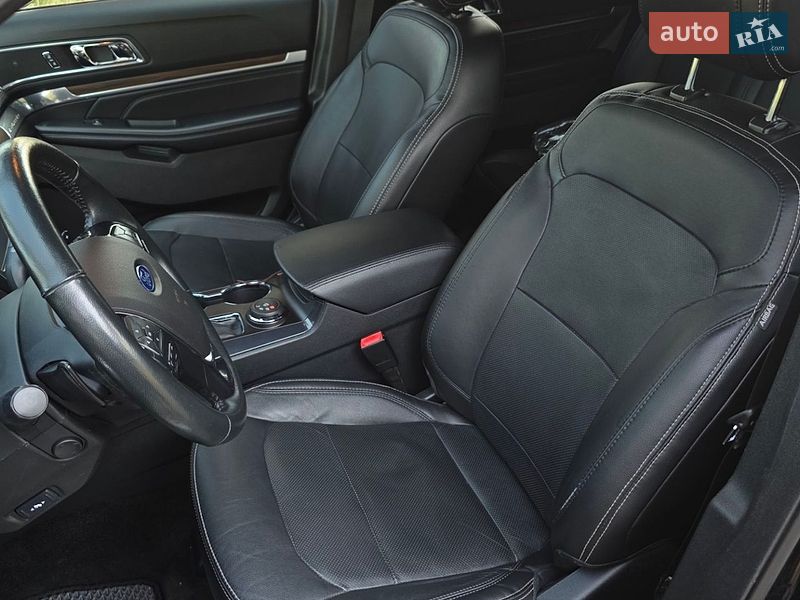 Позашляховик / Кросовер Ford Explorer 2017 в Києві