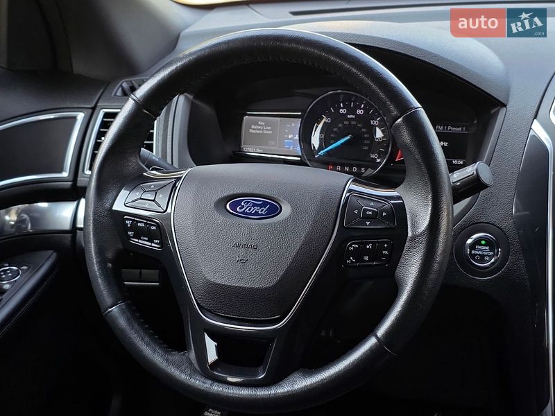 Позашляховик / Кросовер Ford Explorer 2017 в Києві