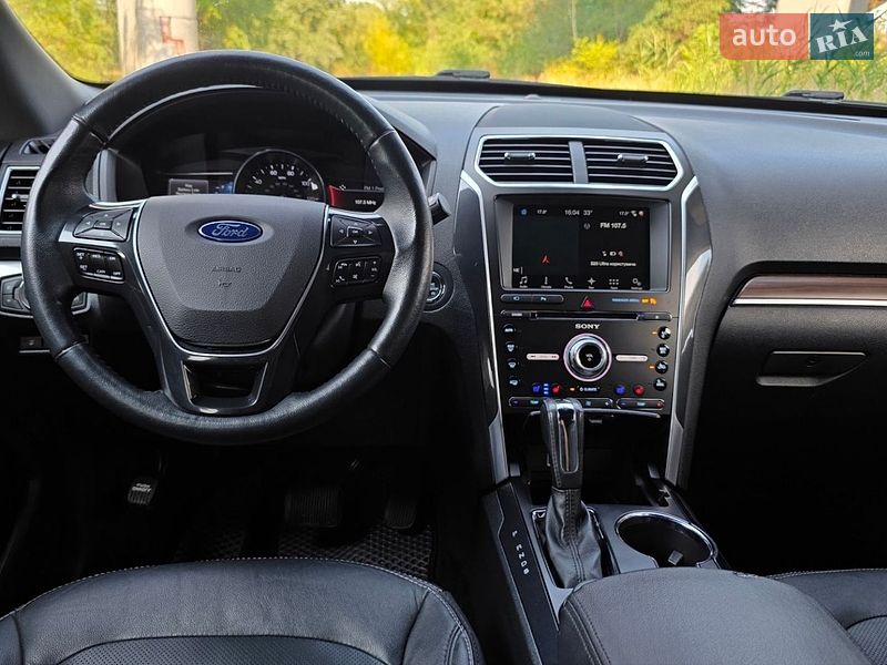 Позашляховик / Кросовер Ford Explorer 2017 в Києві
