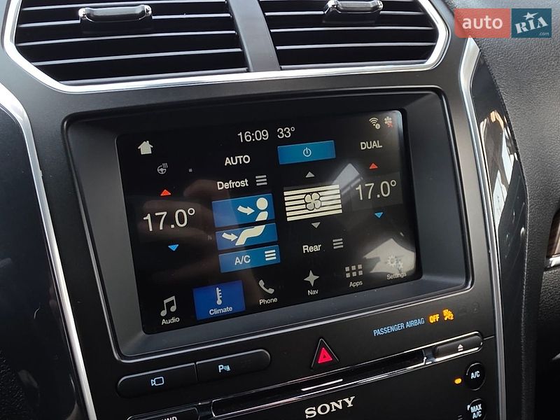 Позашляховик / Кросовер Ford Explorer 2017 в Києві