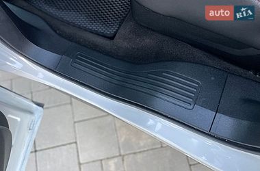 Позашляховик / Кросовер Ford Explorer 2018 в Рівному