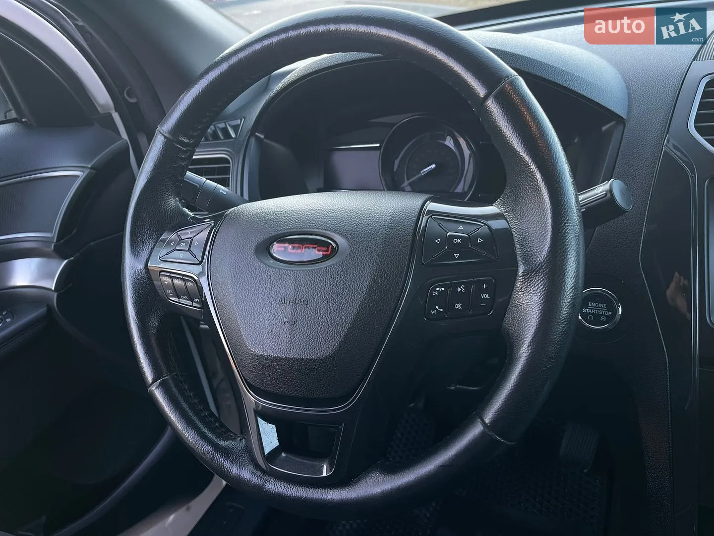 2018 Ford Explorer - мініатюра 86