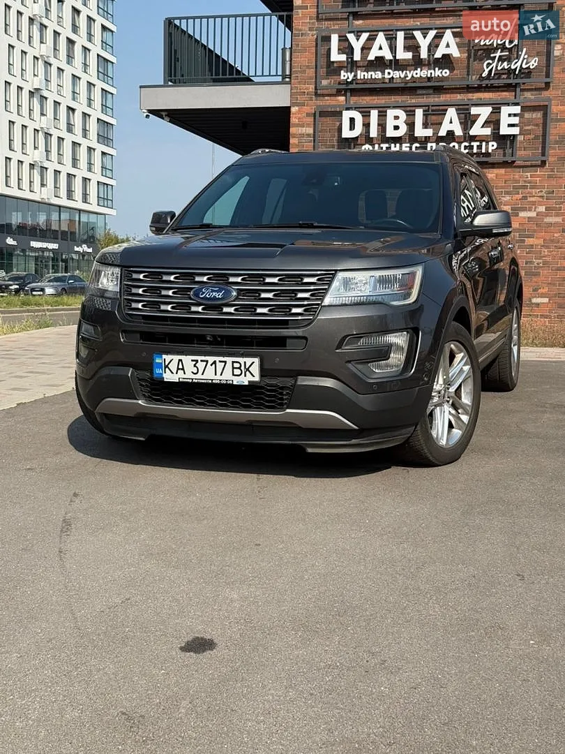2017 Ford Explorer - мініатюра 4