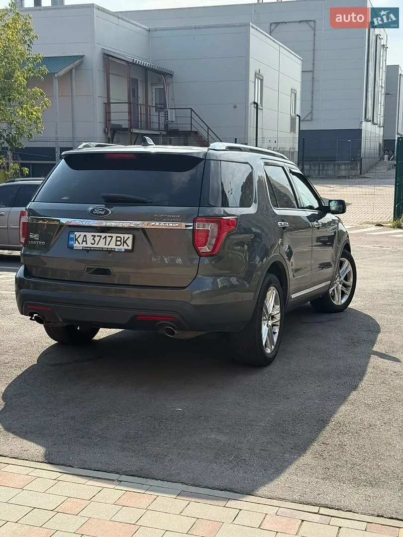 2017 Ford Explorer - мініатюра 8