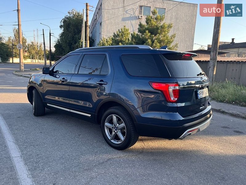 Внедорожник / Кроссовер Ford Explorer 2016 в Запорожье