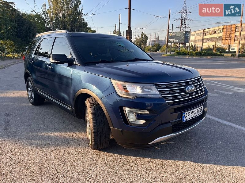 Внедорожник / Кроссовер Ford Explorer 2016 в Запорожье