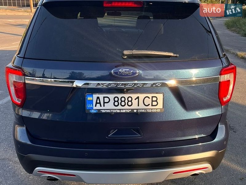 Внедорожник / Кроссовер Ford Explorer 2016 в Запорожье