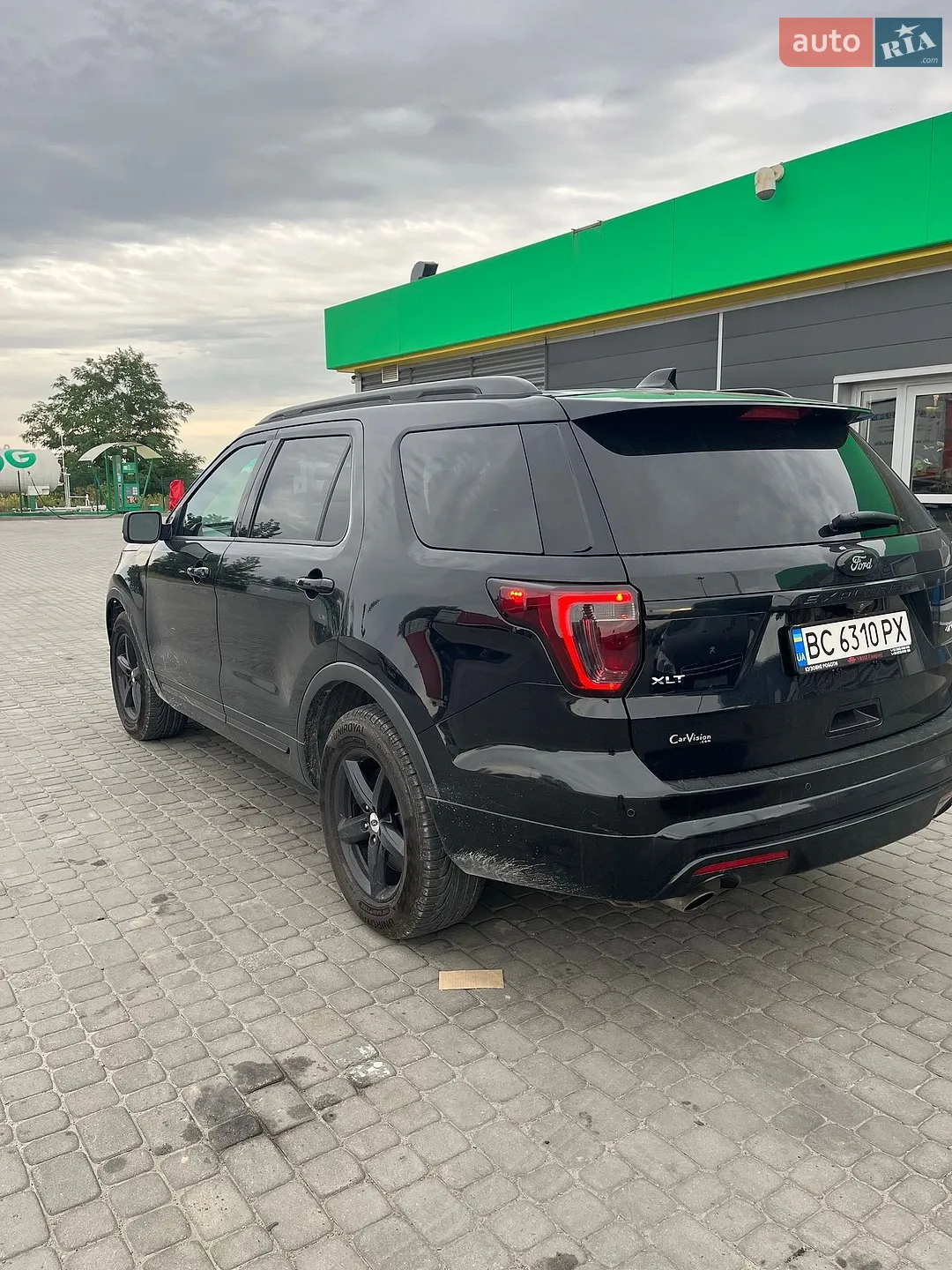 2016 Ford Explorer - мініатюра 5