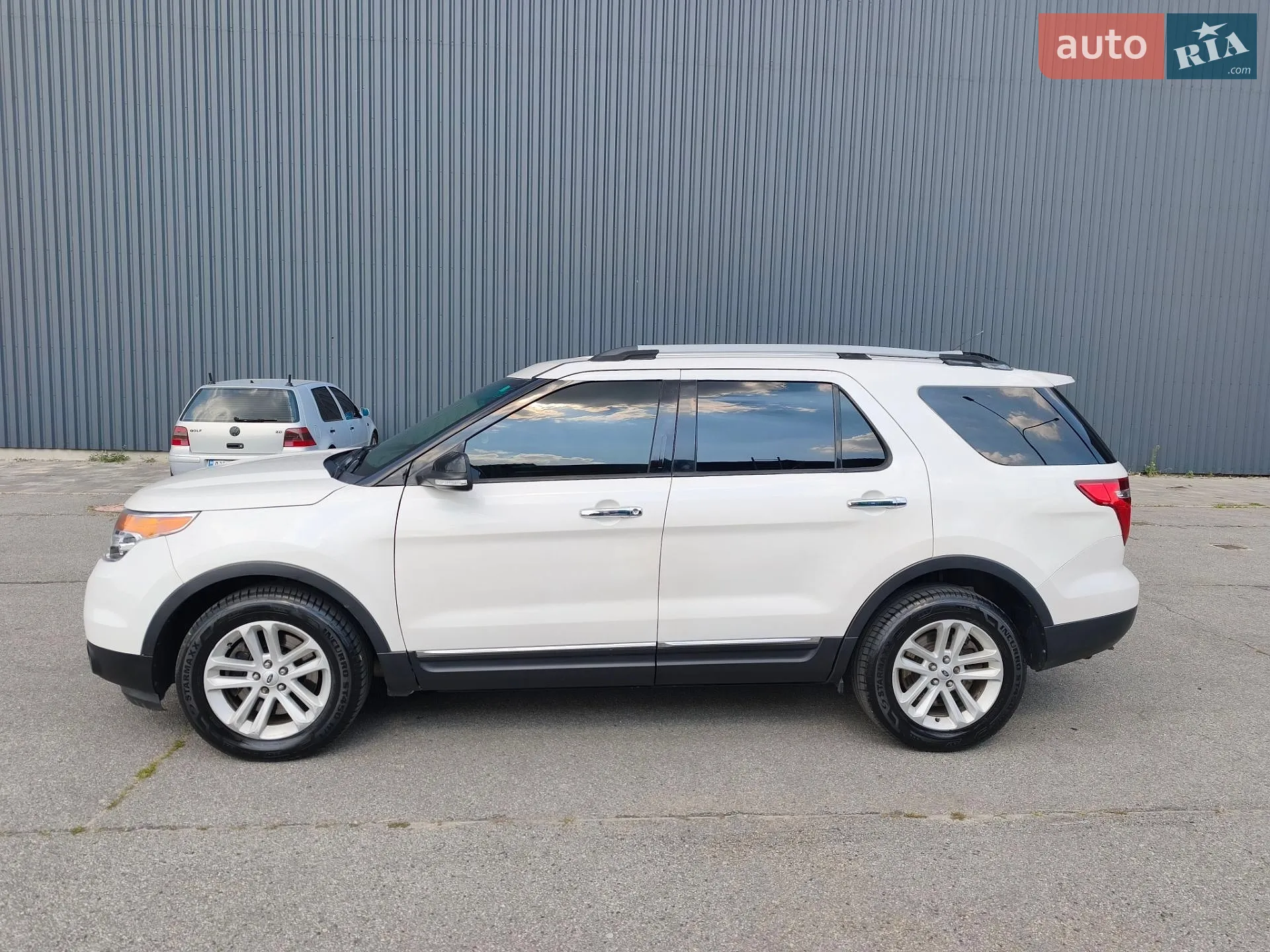 2014 Ford Explorer - мініатюра 3