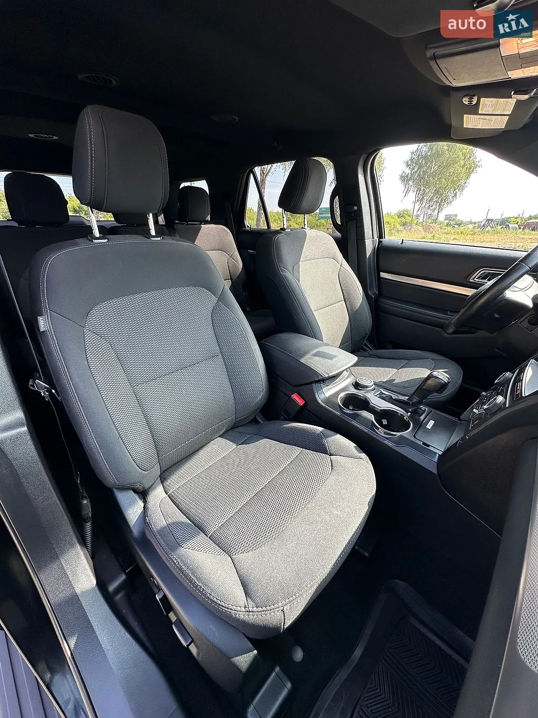 2018 Ford Explorer - мініатюра 25