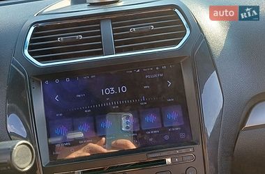 Внедорожник / Кроссовер Ford Explorer 2017 в Броварах