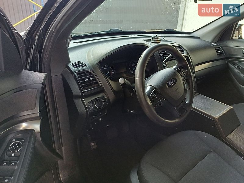 Внедорожник / Кроссовер Ford Explorer 2017 в Броварах
