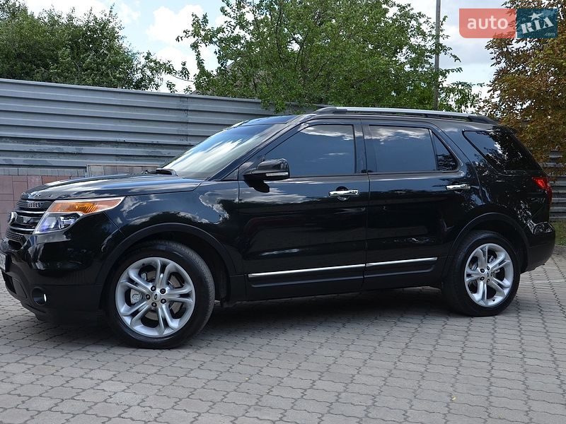 Внедорожник / Кроссовер Ford Explorer 2013 в Павлограде