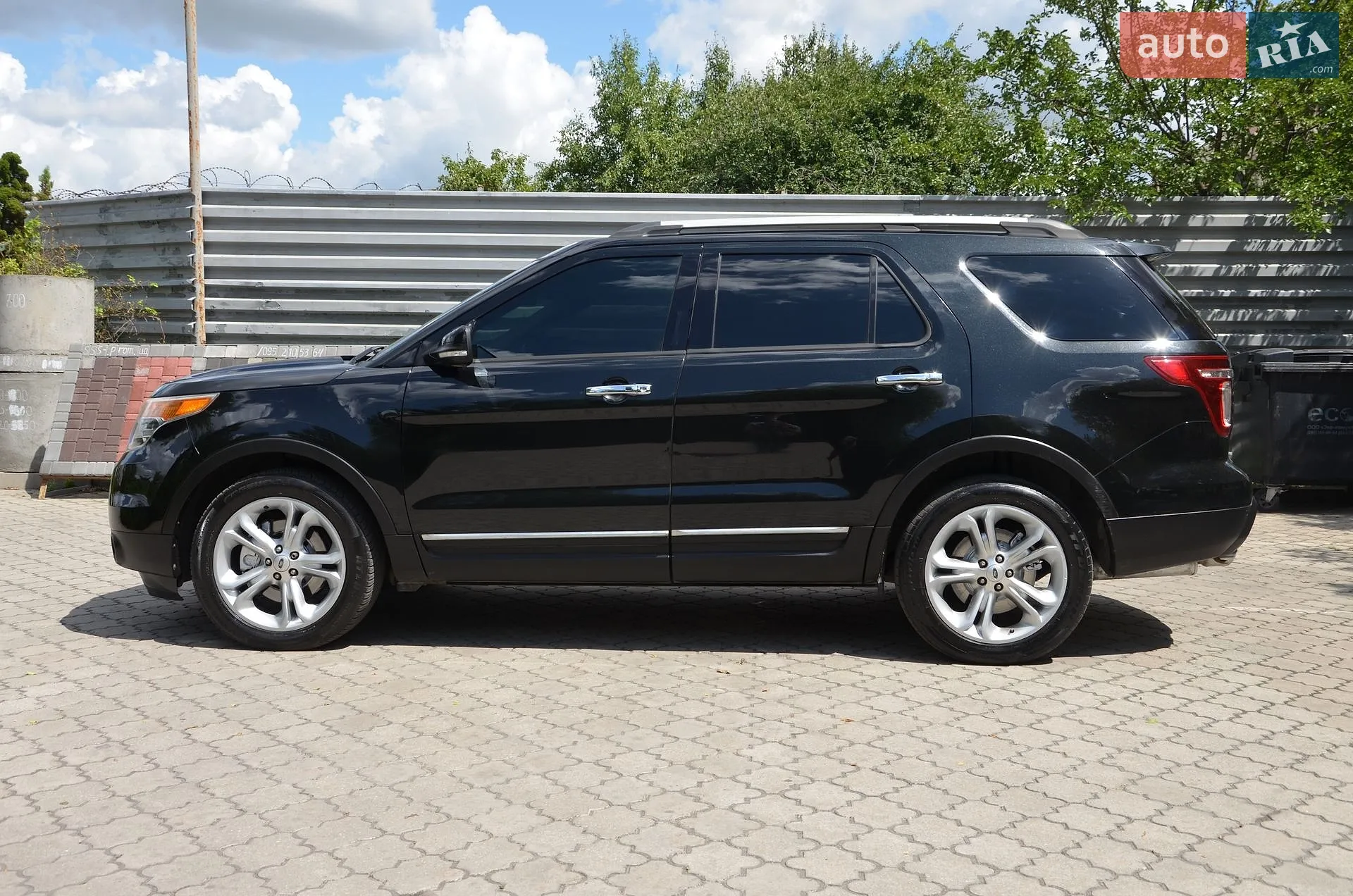 2013 Ford Explorer - мініатюра 9