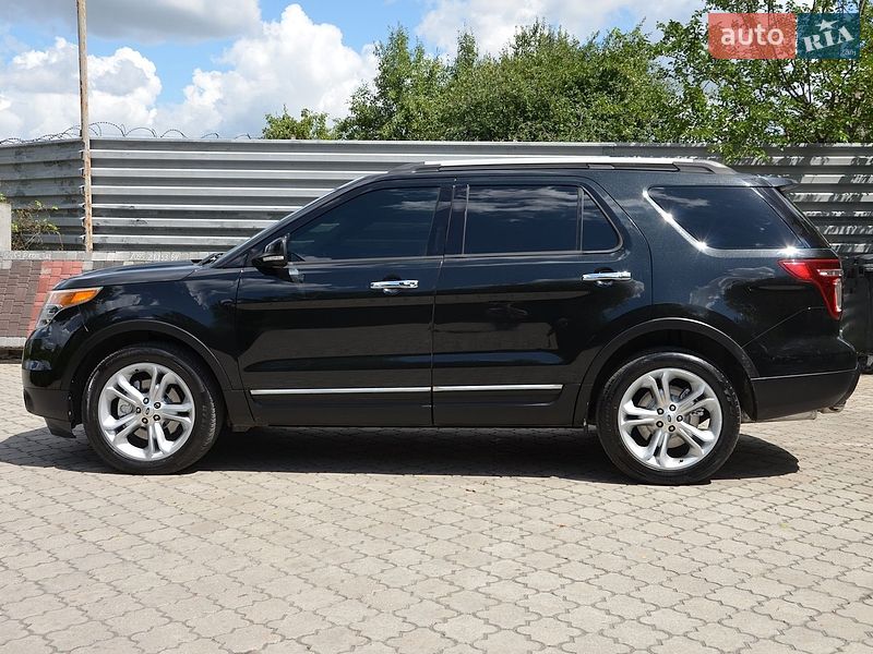Внедорожник / Кроссовер Ford Explorer 2013 в Павлограде