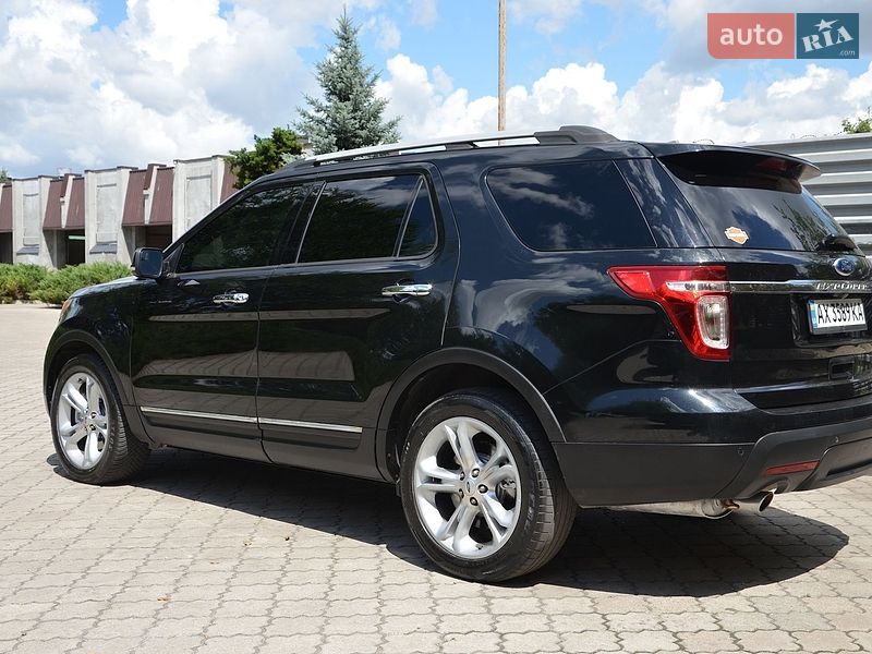 Внедорожник / Кроссовер Ford Explorer 2013 в Павлограде