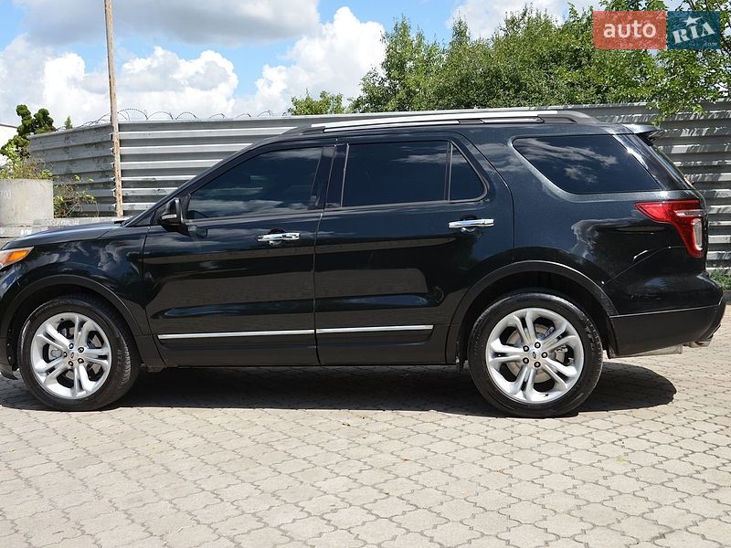 Внедорожник / Кроссовер Ford Explorer 2013 в Павлограде