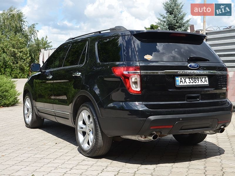Внедорожник / Кроссовер Ford Explorer 2013 в Павлограде