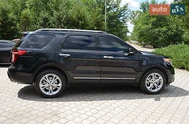 Внедорожник / Кроссовер Ford Explorer 2013 в Павлограде