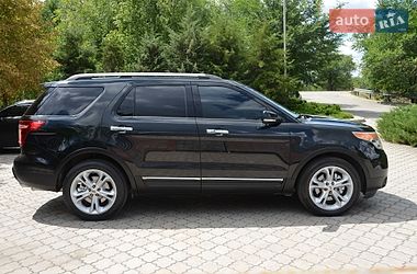 Внедорожник / Кроссовер Ford Explorer 2013 в Павлограде