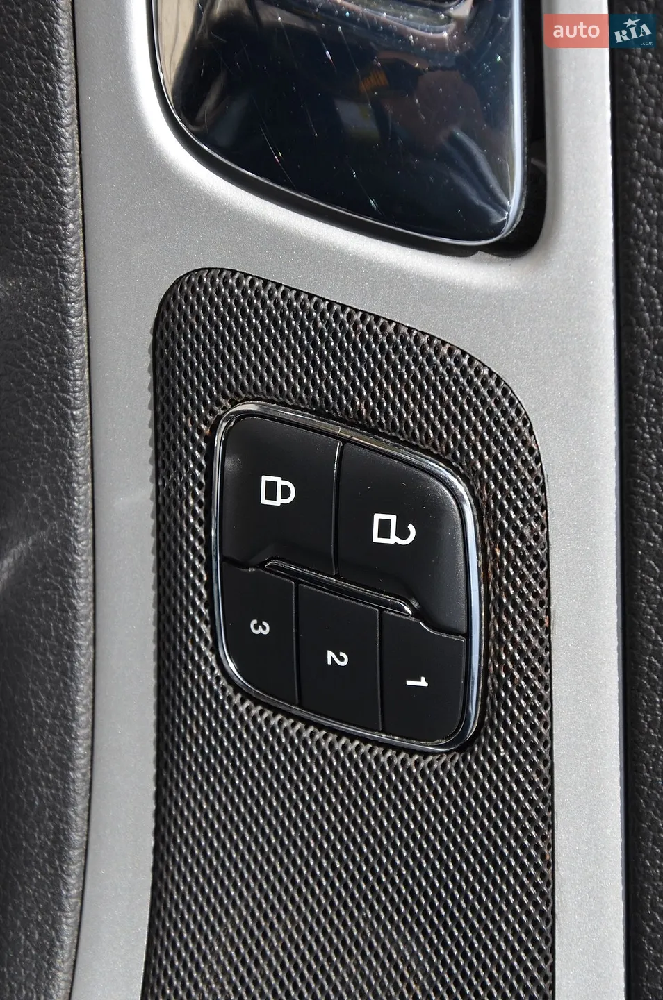 2013 Ford Explorer - мініатюра 41