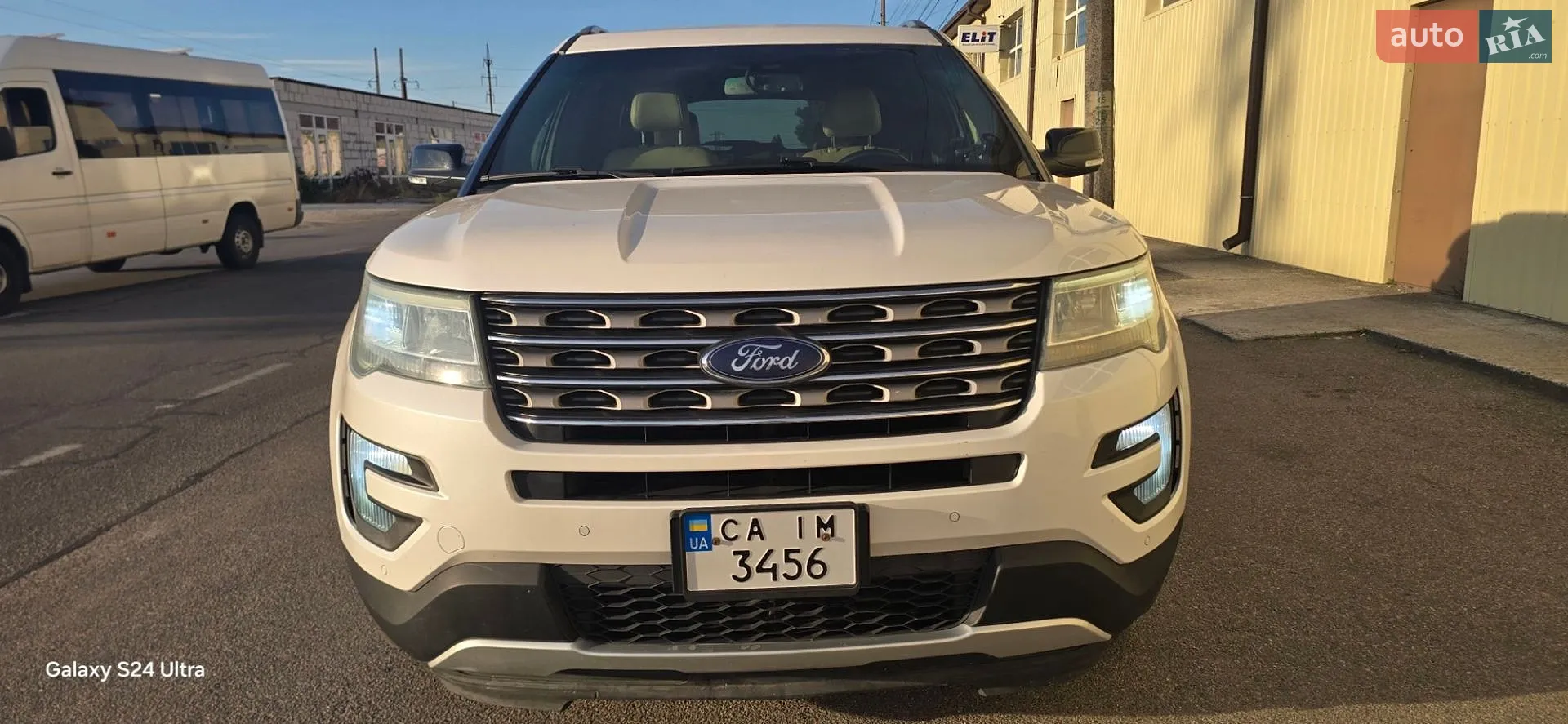 2015 Ford Explorer - мініатюра 6