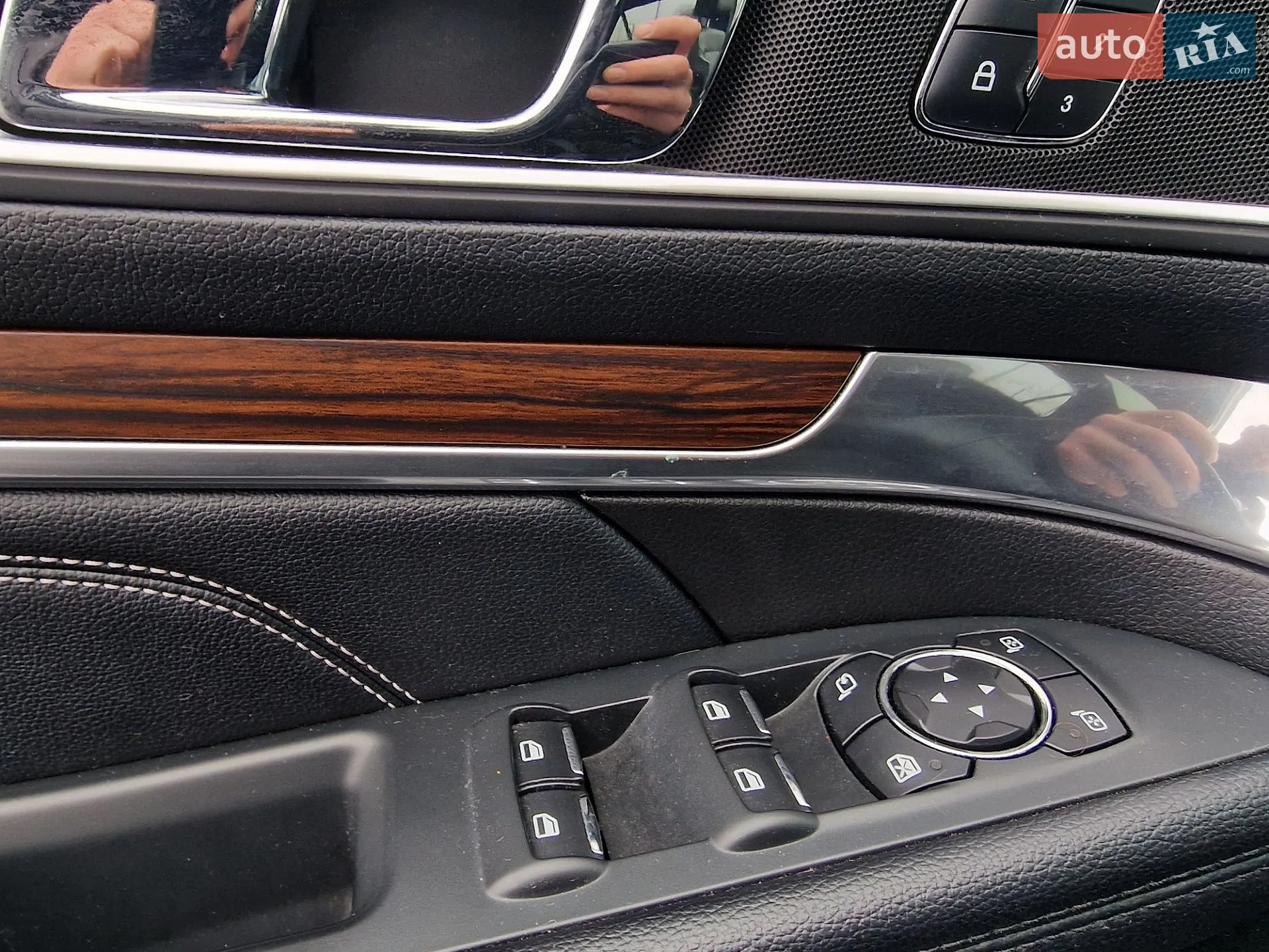 2016 Ford Explorer - мініатюра 35