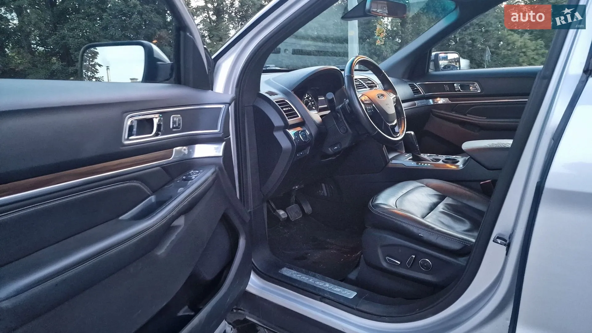 2016 Ford Explorer - мініатюра 43