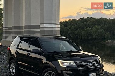 Внедорожник / Кроссовер Ford Explorer 2016 в Чернигове