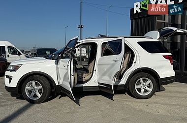 Внедорожник / Кроссовер Ford Explorer 2017 в Львове