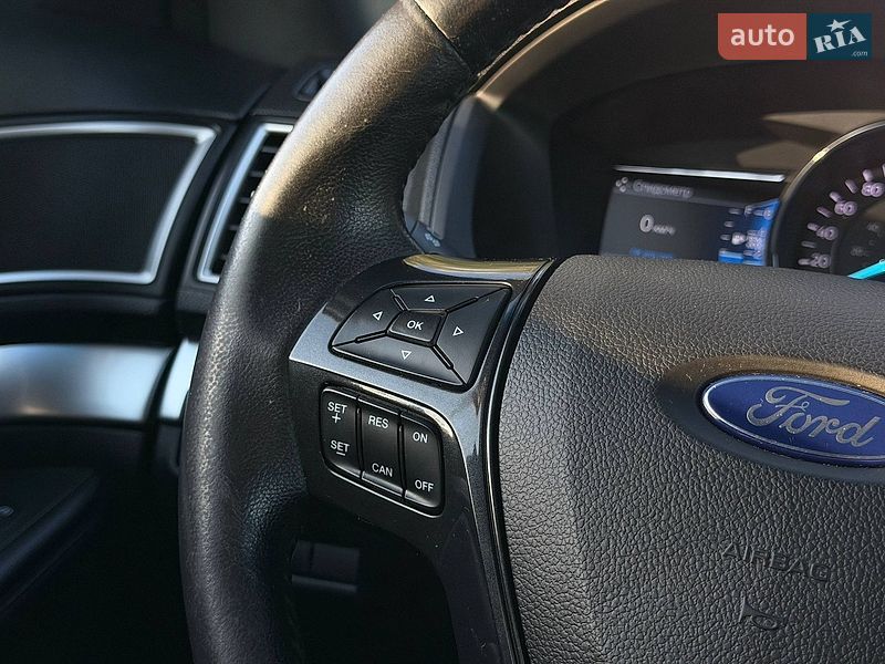 Внедорожник / Кроссовер Ford Explorer 2015 в Львове