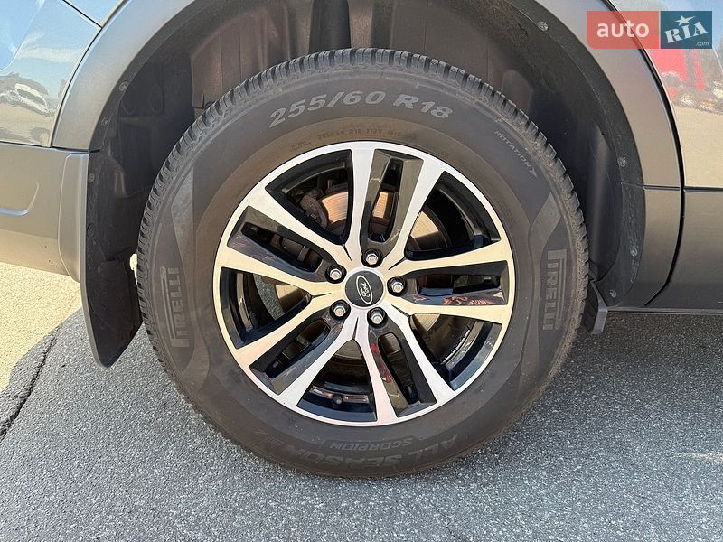 Позашляховик / Кросовер Ford Explorer 2018 в Києві