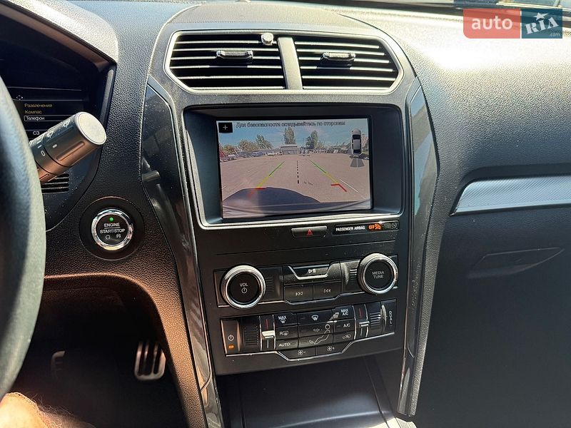 Позашляховик / Кросовер Ford Explorer 2018 в Києві