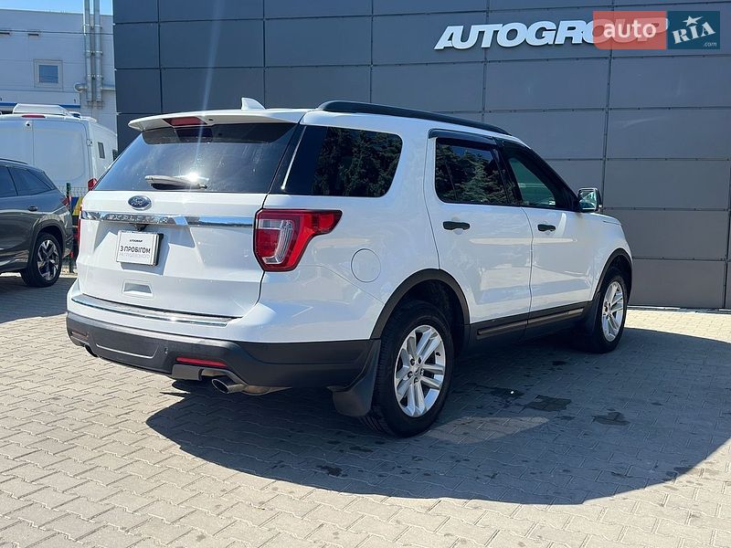 Позашляховик / Кросовер Ford Explorer 2016 в Одесі