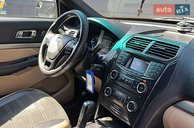 Позашляховик / Кросовер Ford Explorer 2016 в Одесі