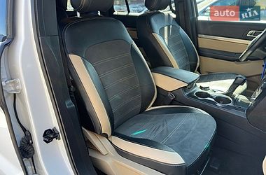 Позашляховик / Кросовер Ford Explorer 2016 в Одесі