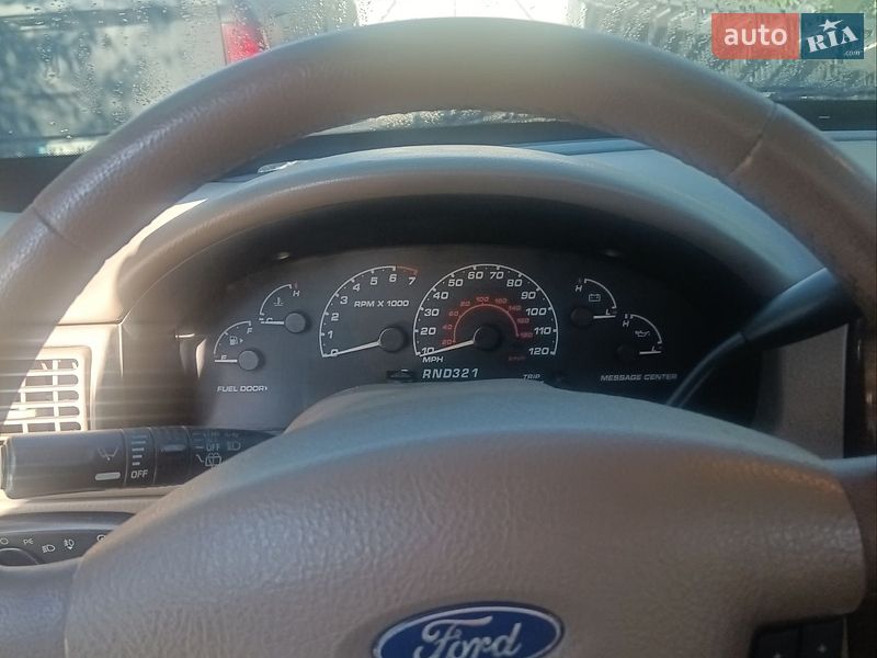 Внедорожник / Кроссовер Ford Explorer 2002 в Хмельницком