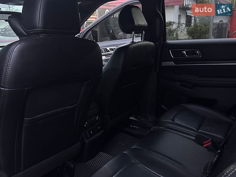Позашляховик / Кросовер Ford Explorer 2017 в Львові фото 13 Позашляховик / Кросовер Ford Explorer 2017 в Львові
